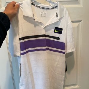 NWT Nike Court polo - Size M